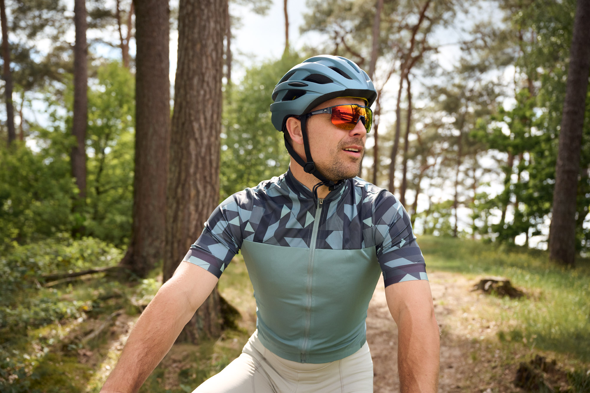 2025_Hans_Q2_©BramSchilling_Mountainbike_3058-1